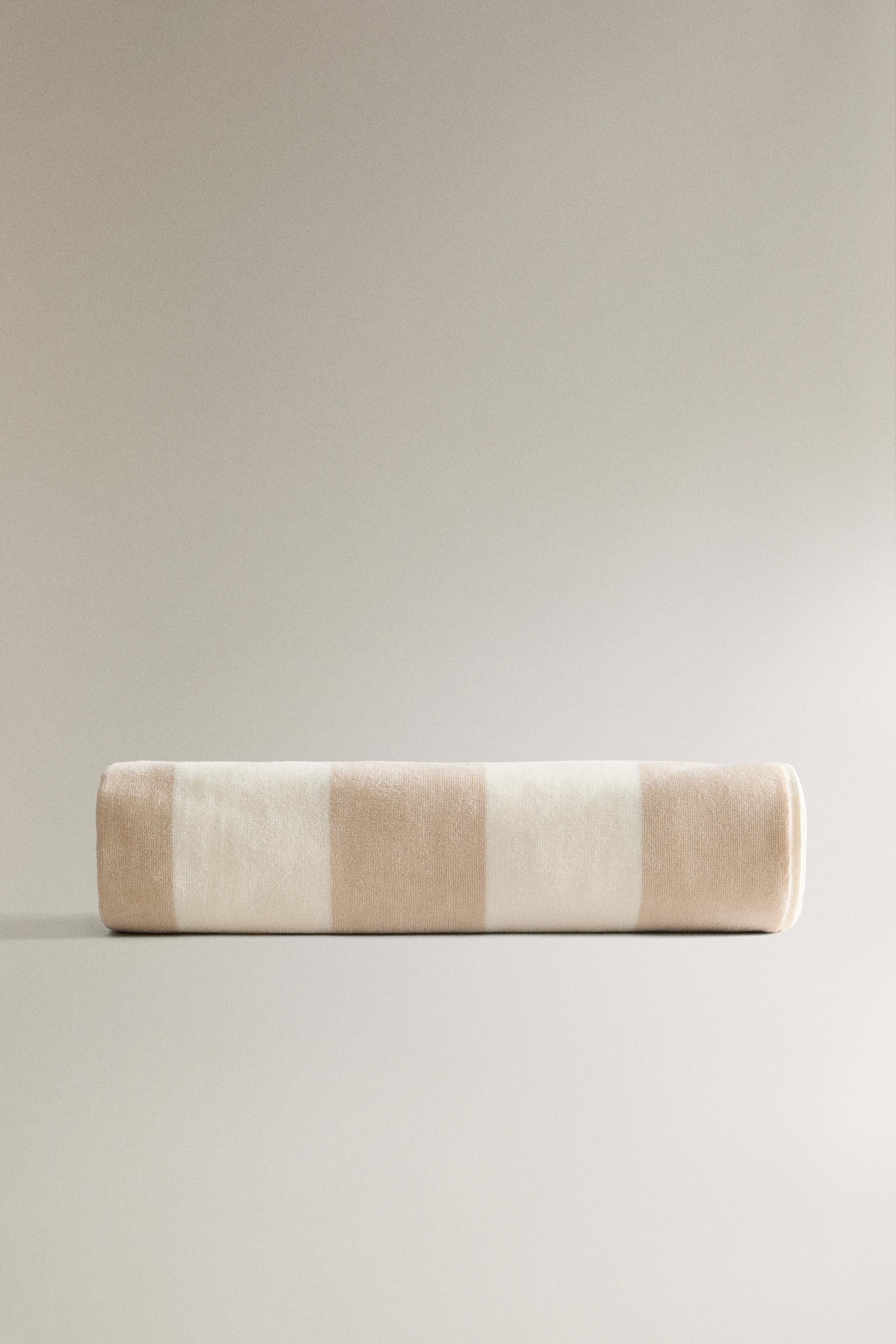 WIDE STRIPE VELOUR BEACH TOWEL